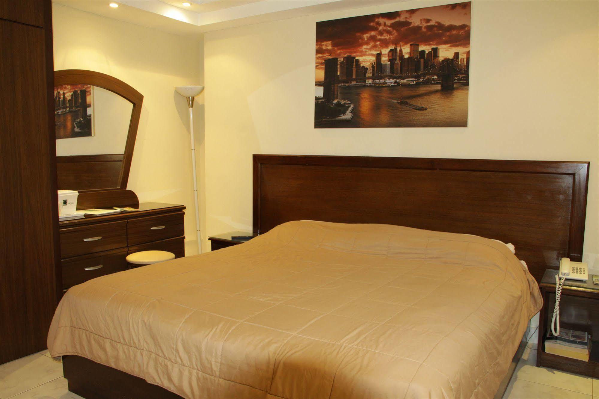 פנמה סיטי Hotel Roma Plaza מראה חיצוני תמונה